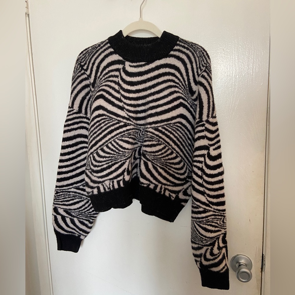 cotton on black and white sweater